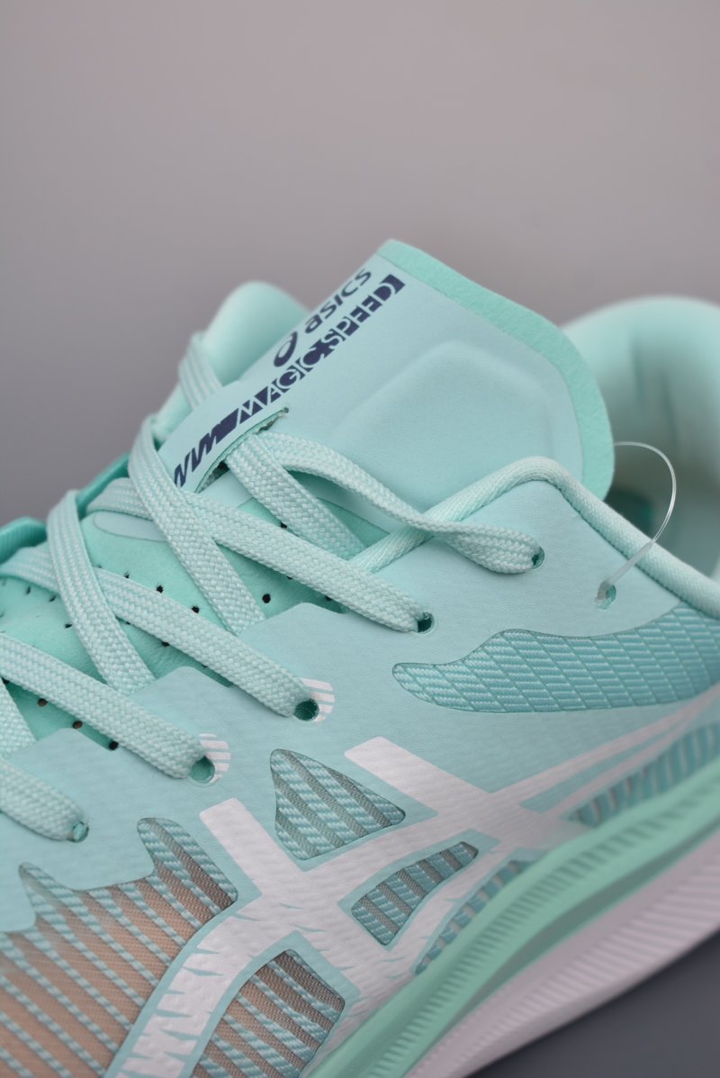 Asics Magic Speed 3 view
