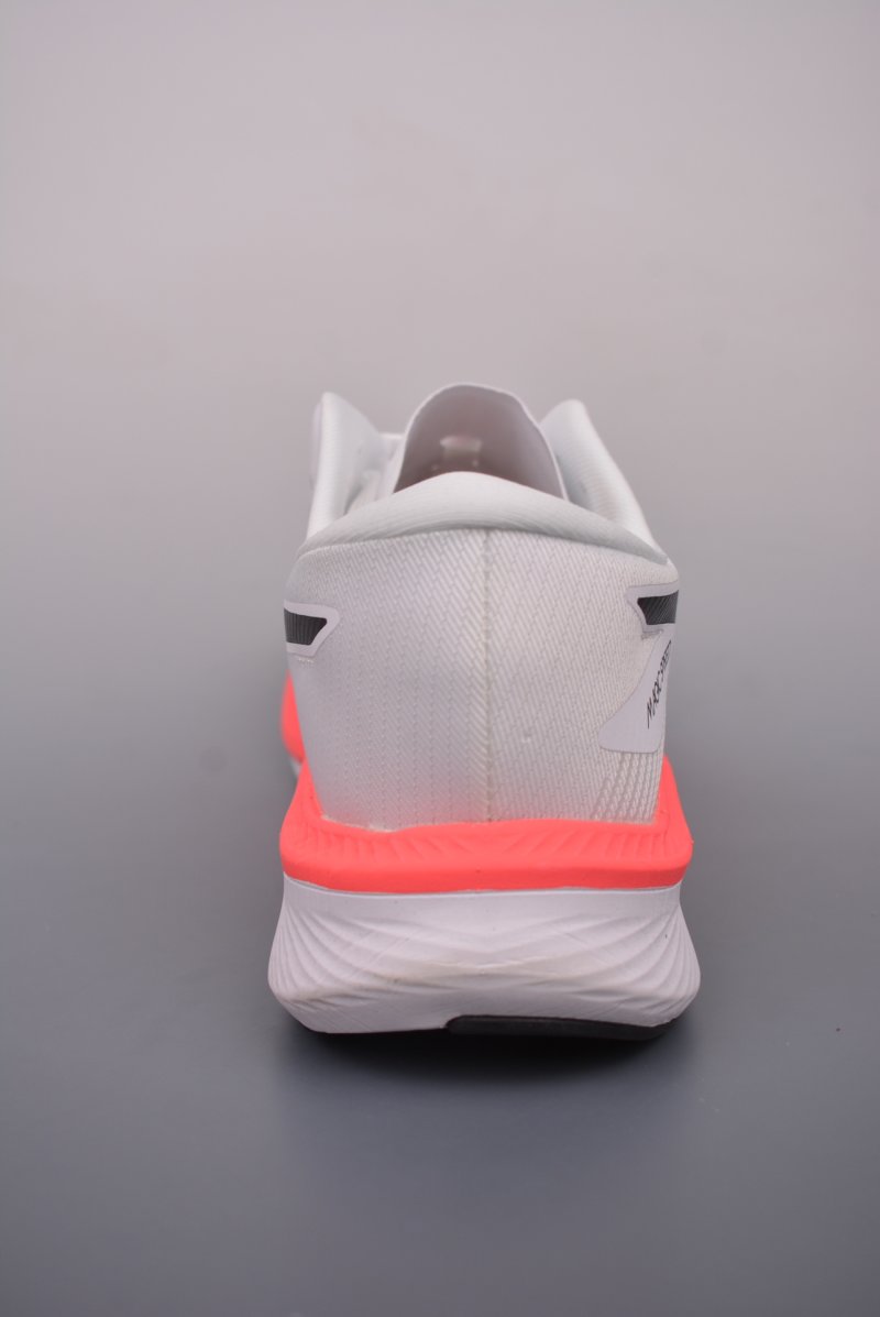 Asics Magic Speed 3 view