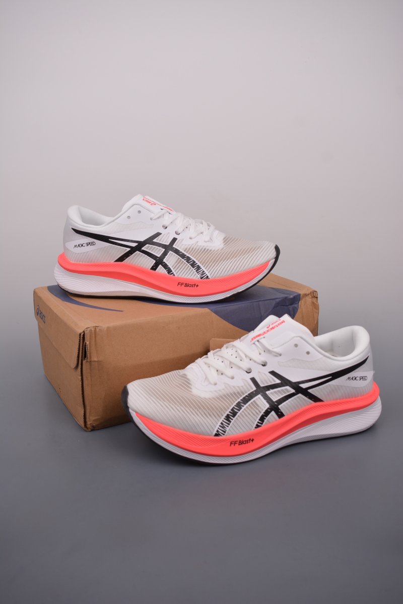 Asics Magic Speed 3 view