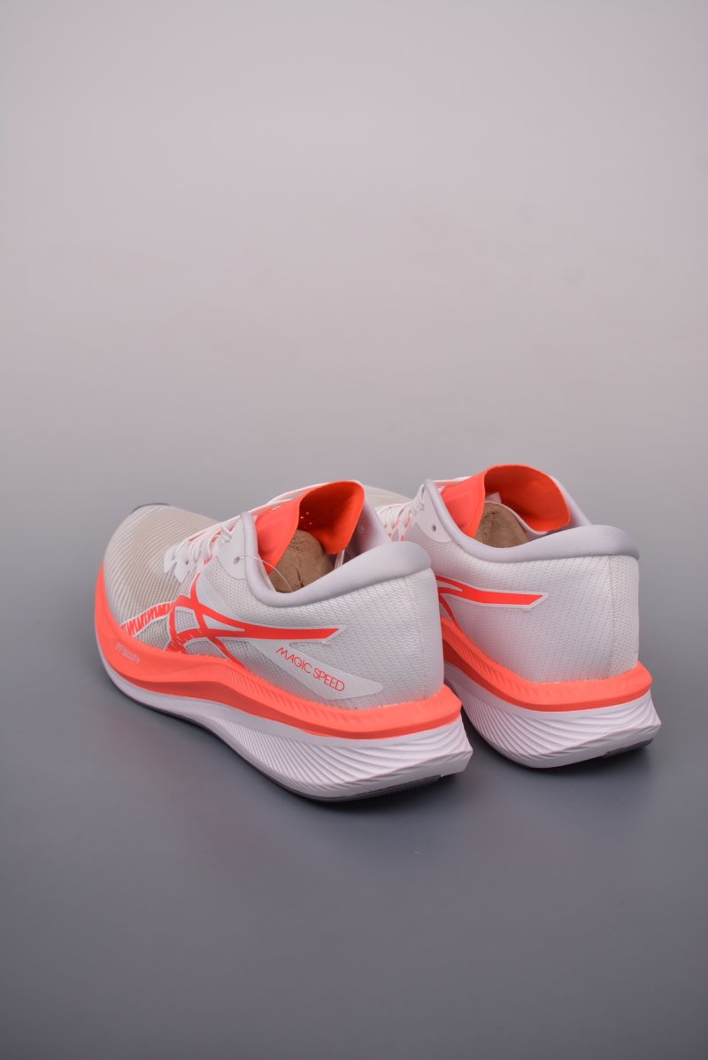 Asics Magic Speed 3 view