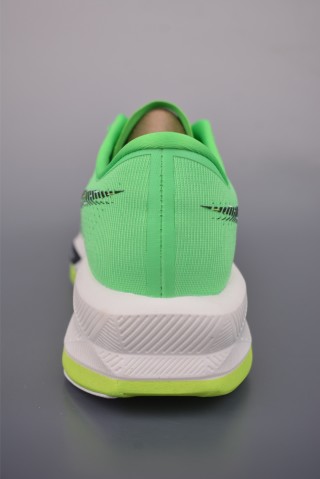 Asics Megablast view 4