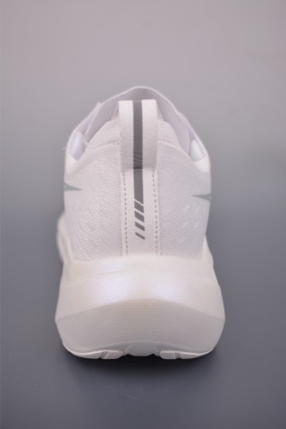 Asics Megablast view 22