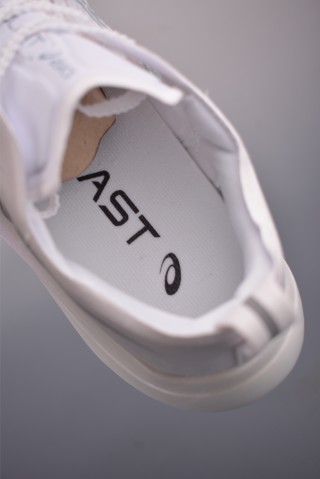 Asics Megablast view 27
