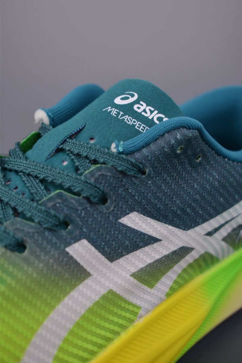 Asics Metaracer Tokyo view