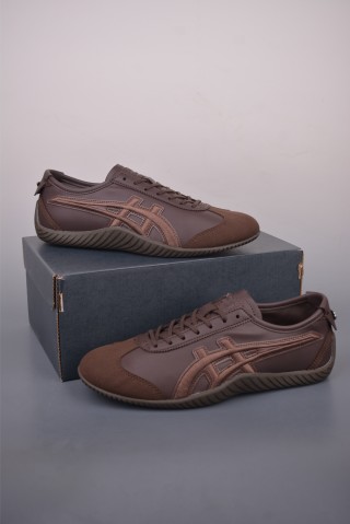 Asics Mexico 66 Driving view 5