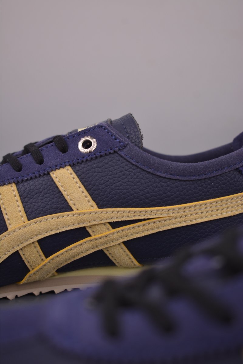 Asics Mexico 66 NM view