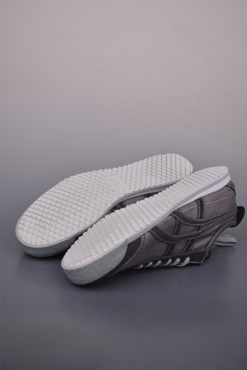 Asics Mexico 66 NM view