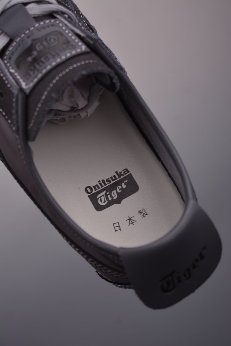 Asics Mexico 66 NM view