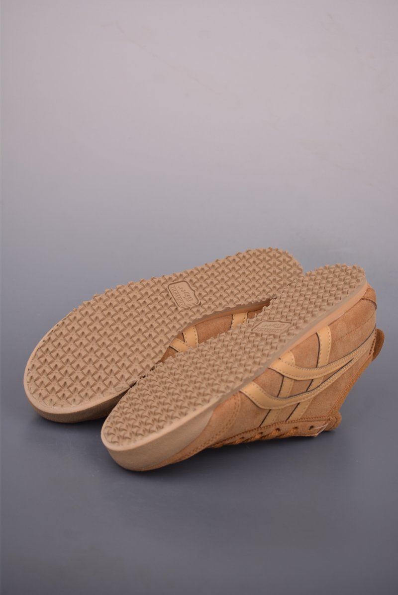 Asics Mexico 66 NM view