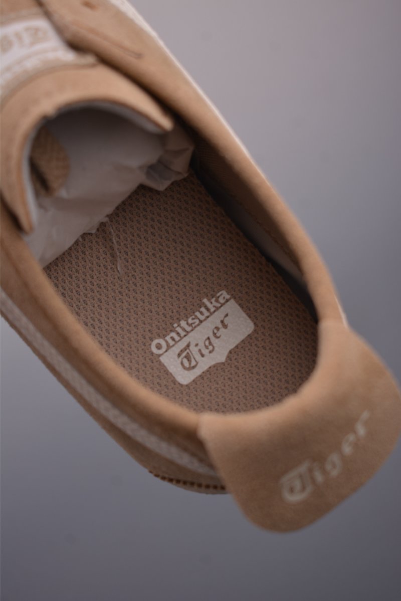 Asics Mexico 66 NM view