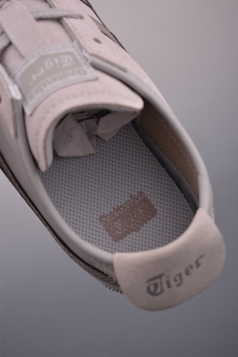 Asics Mexico 66 NM view