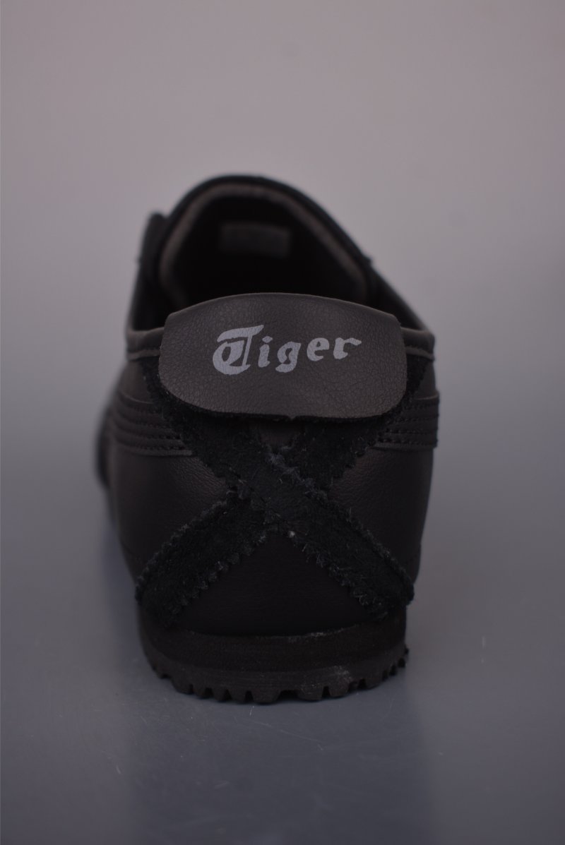 Asics Mexico 66 NM view
