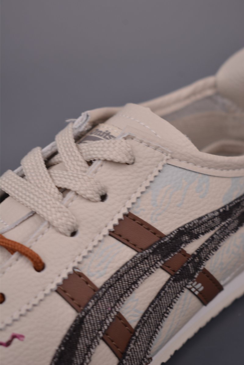 Asics Mexico 66 view