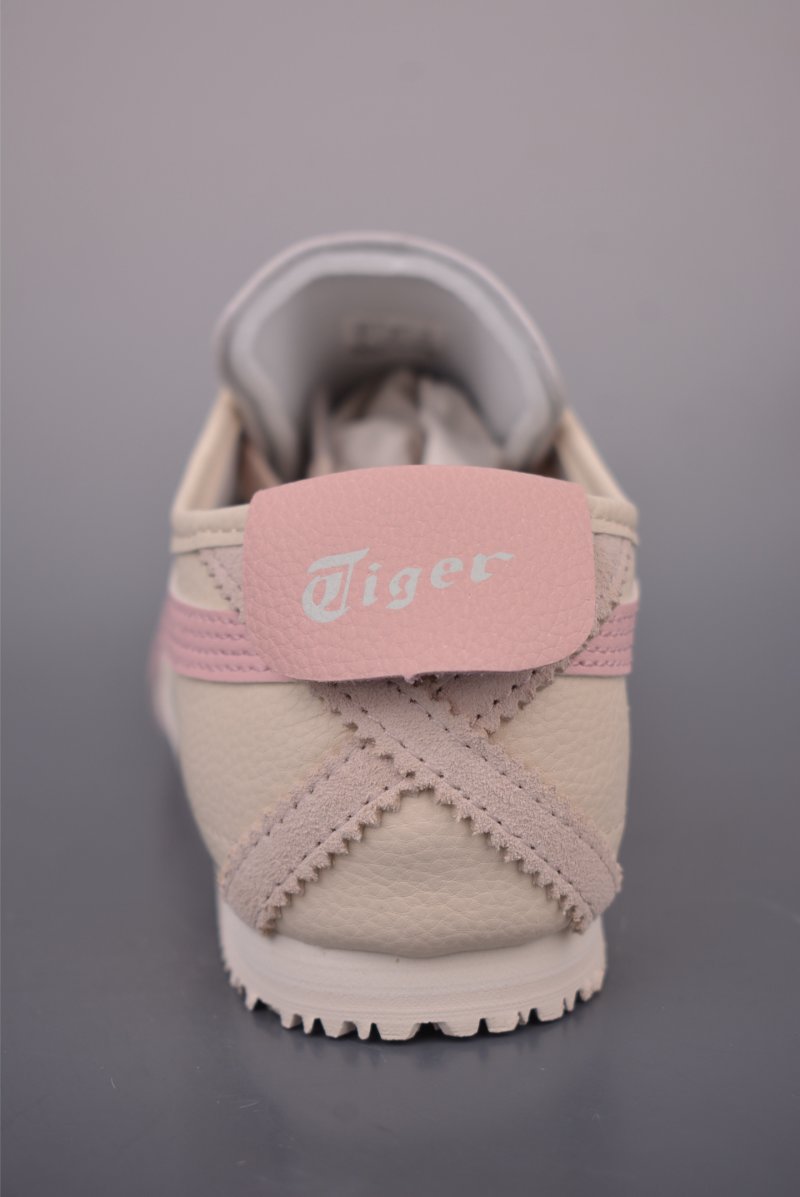 Asics Mexico 66 view