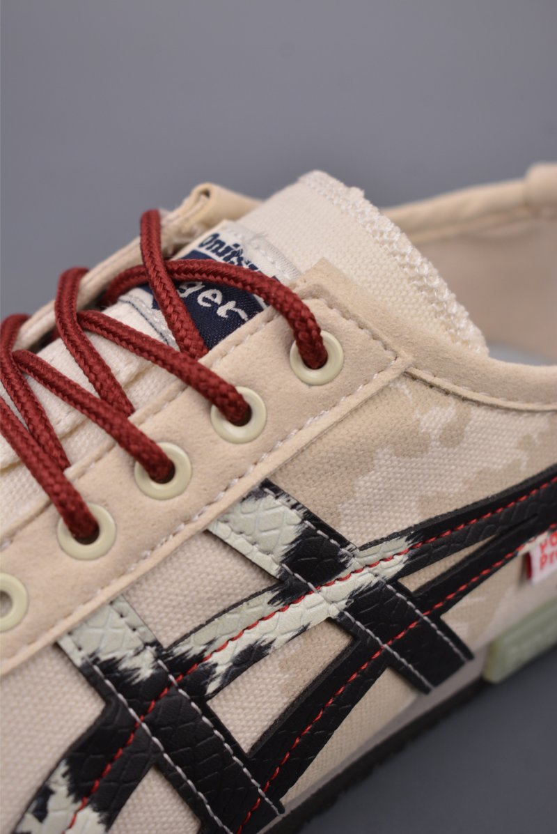 Asics Mexico 66 view