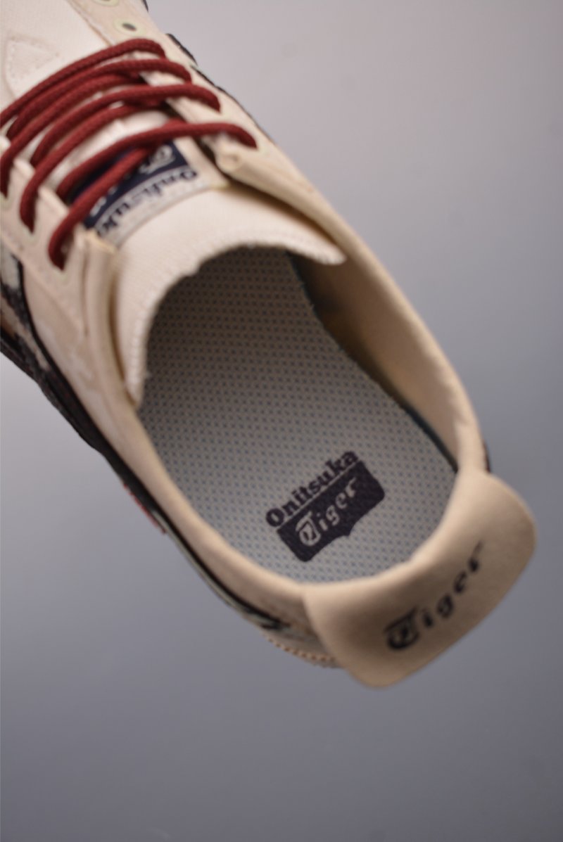 Asics Mexico 66 view