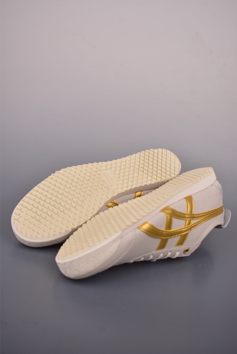 Asics Mexico 66 view