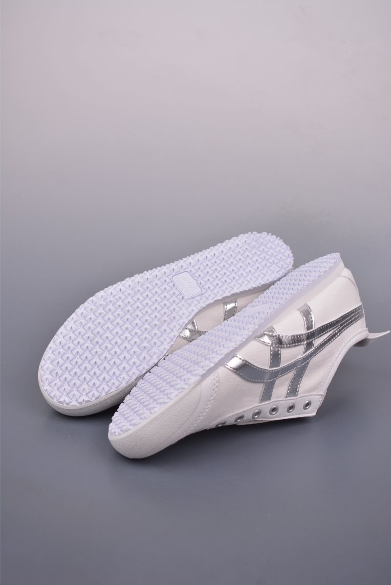Asics Mexico 66 view