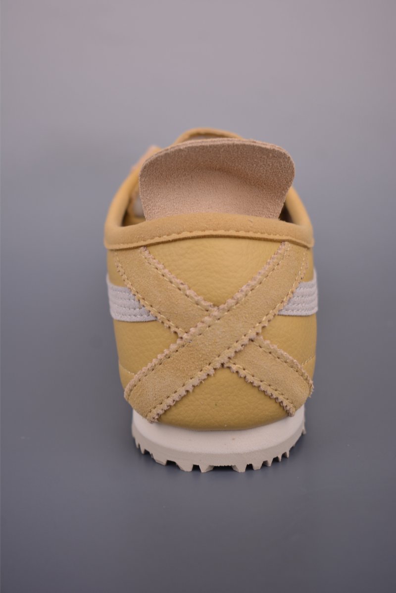 Asics Mexico 66 view