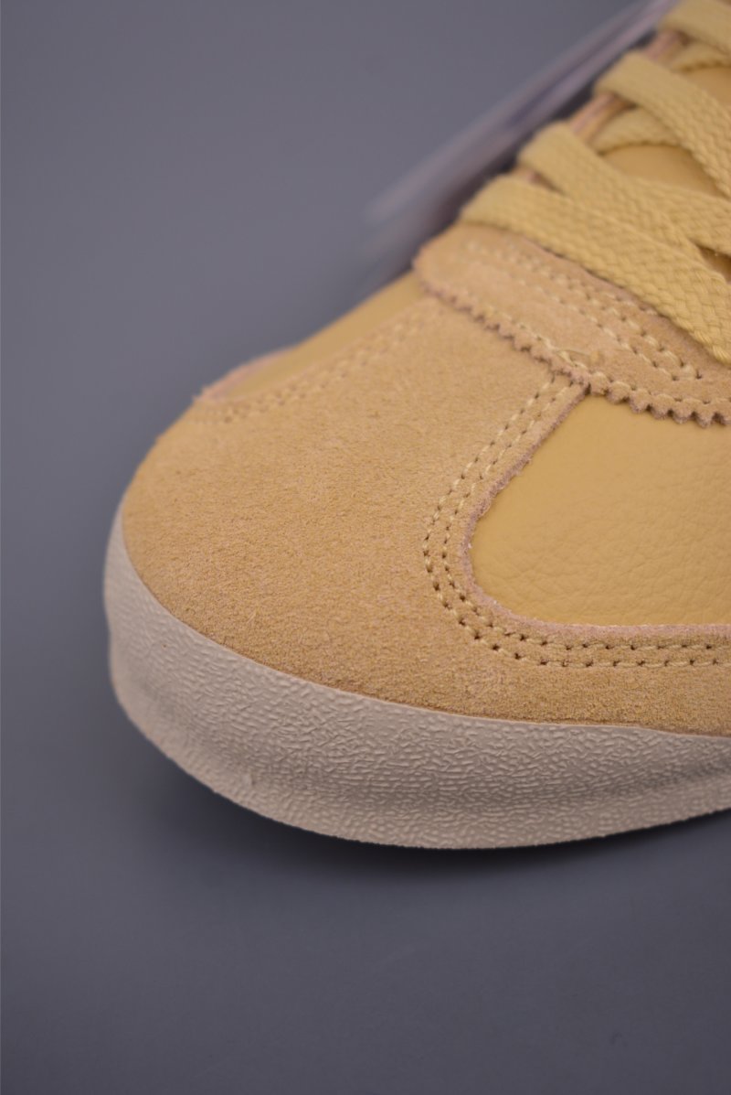 Asics Mexico 66 view