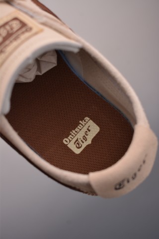 Asics Mexico 66 view 9