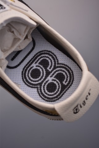 Asics Mexico 66 view 9