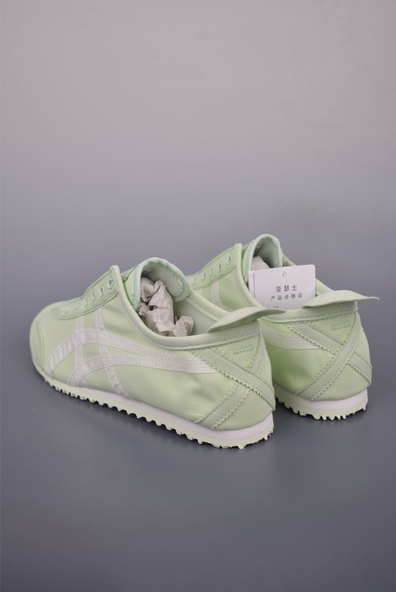 Asics Mexico 66 view