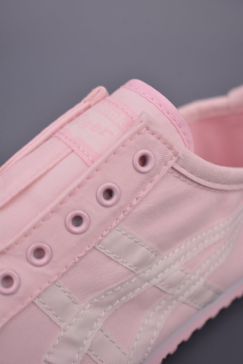 Asics Mexico 66 view