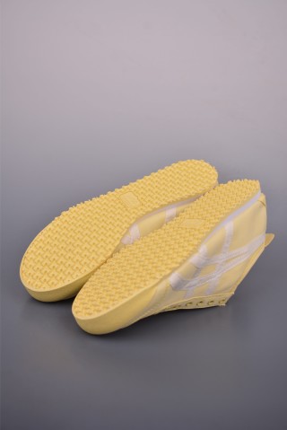 Asics Mexico 66 view 3