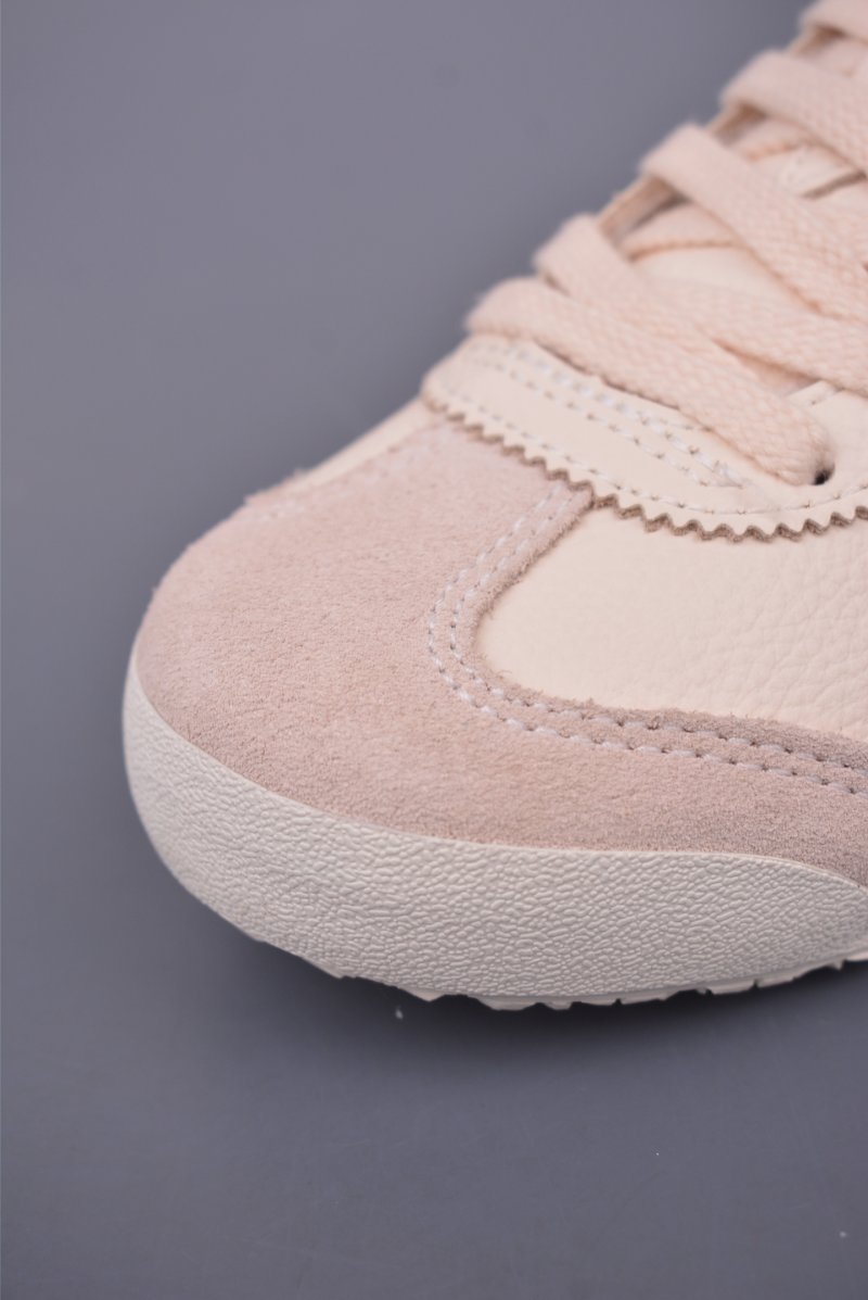 Asics Mexico 66 view