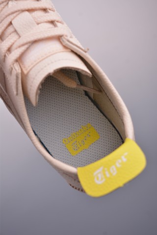 Asics Mexico 66 view 9