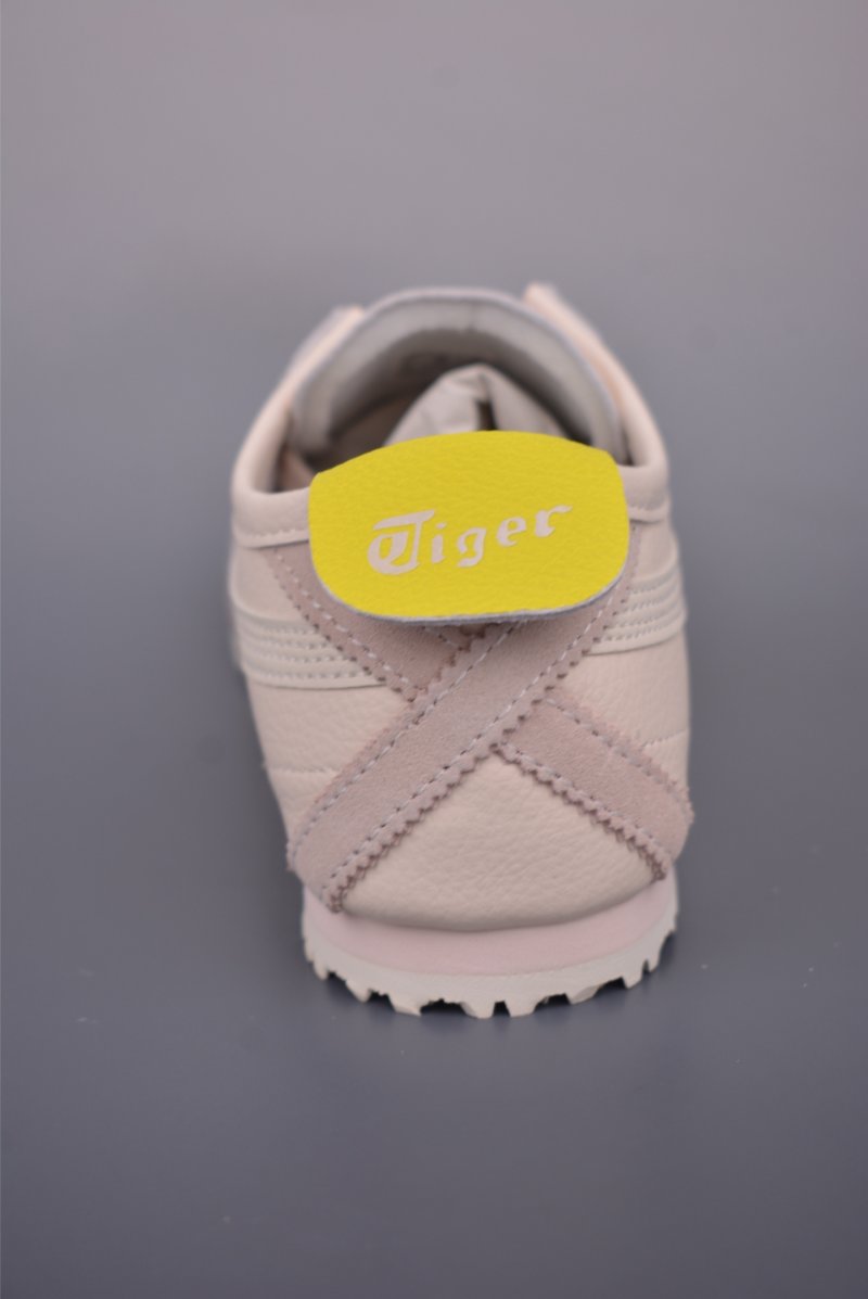 Asics Mexico 66 view