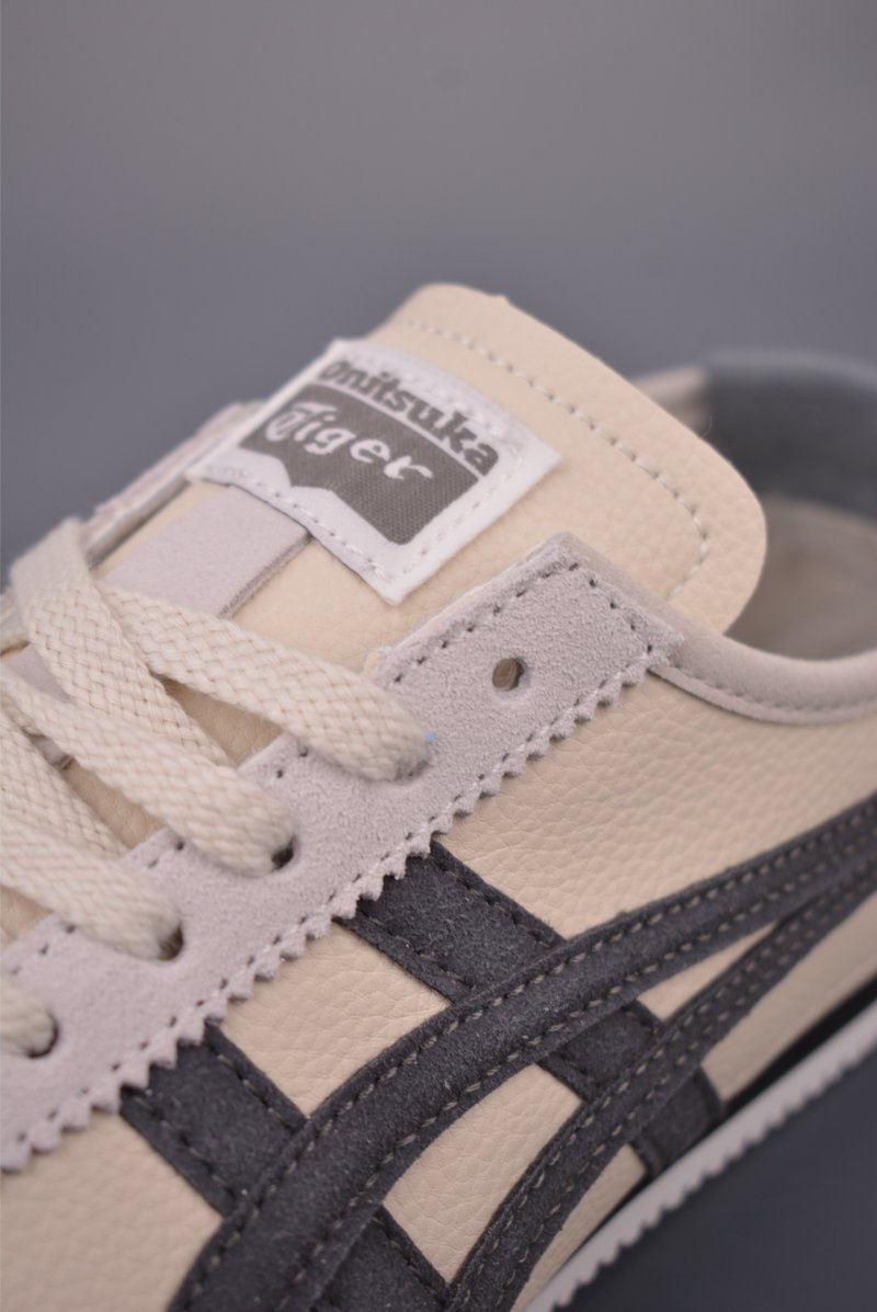 Asics Mexico 66 view