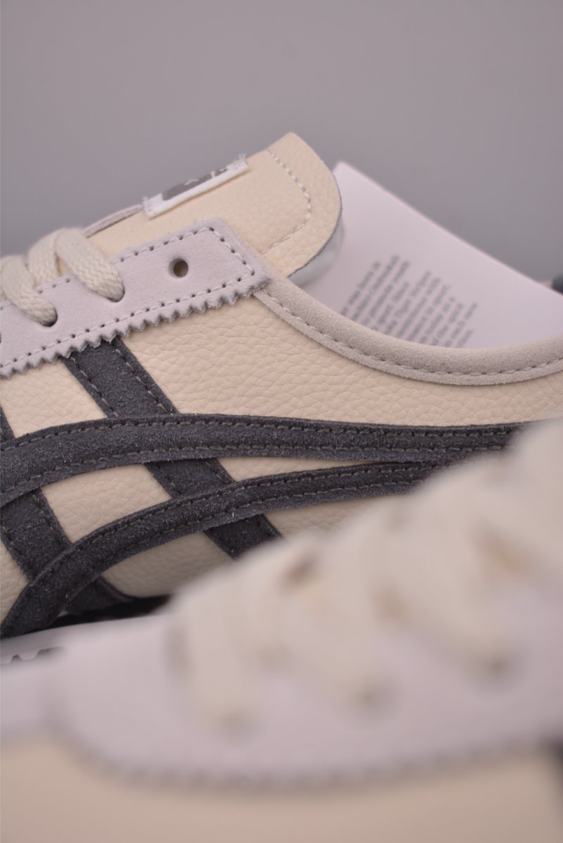 Asics Mexico 66 view
