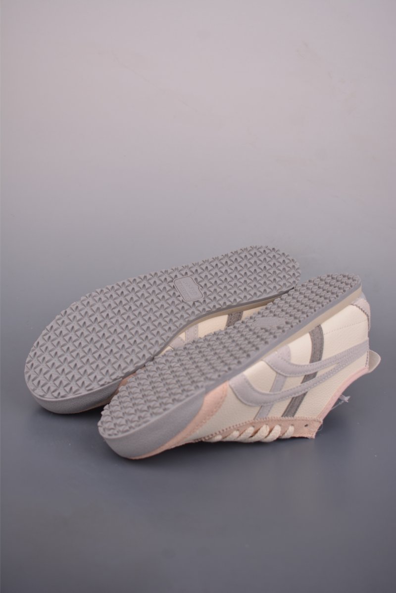 Asics Mexico 66 view