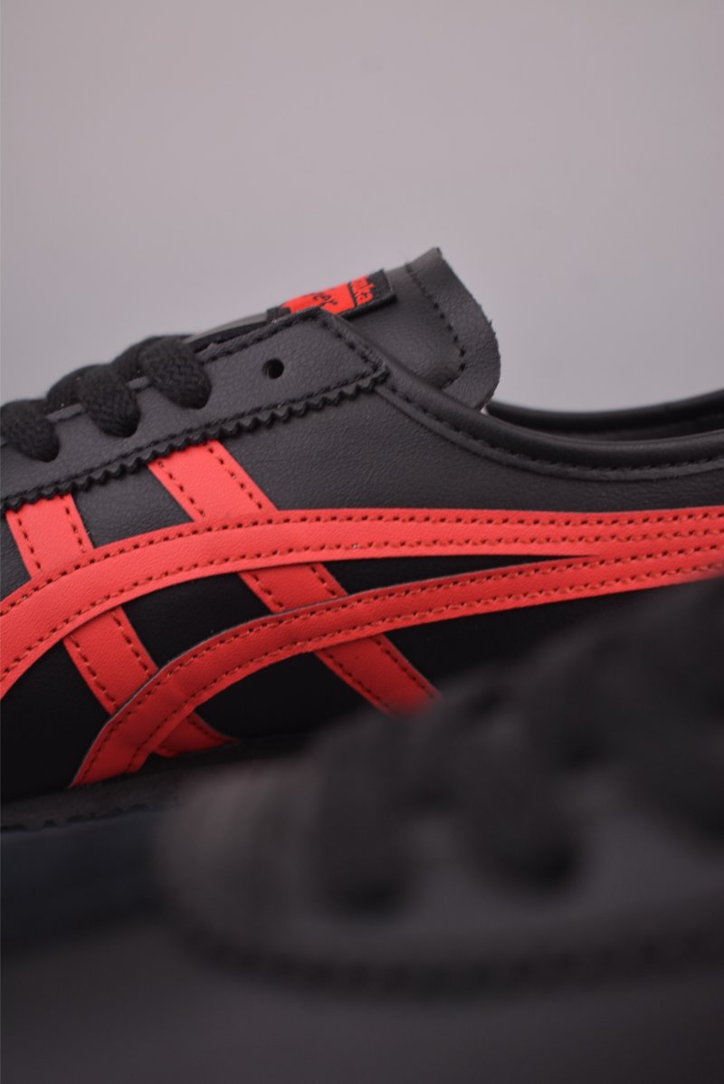 Asics Mexico 66 view