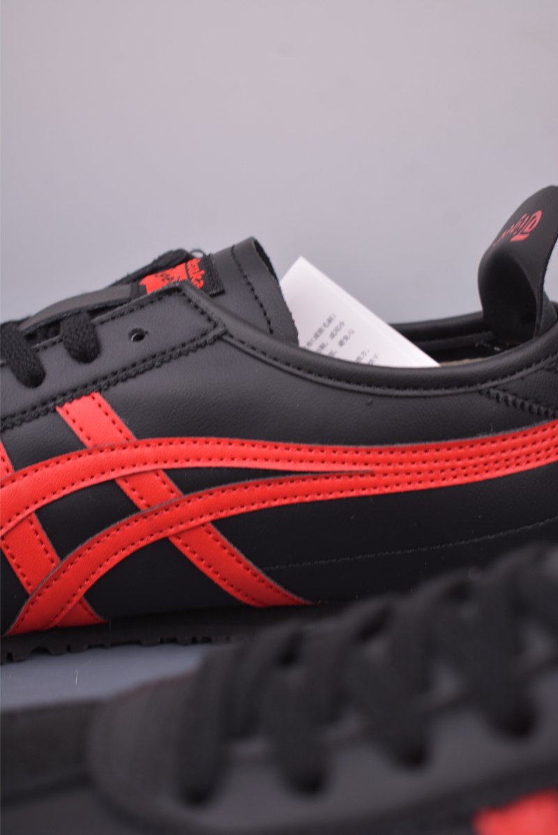 Asics Mexico 66 view