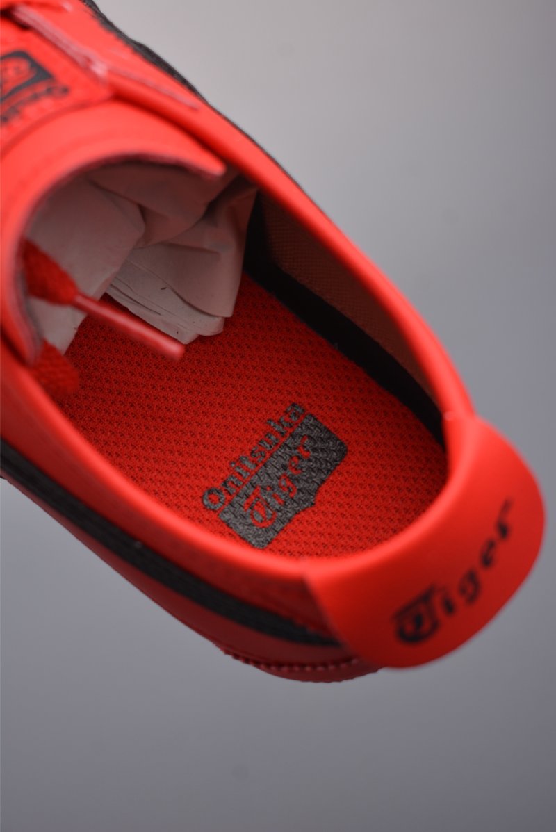 Asics Mexico 66 view
