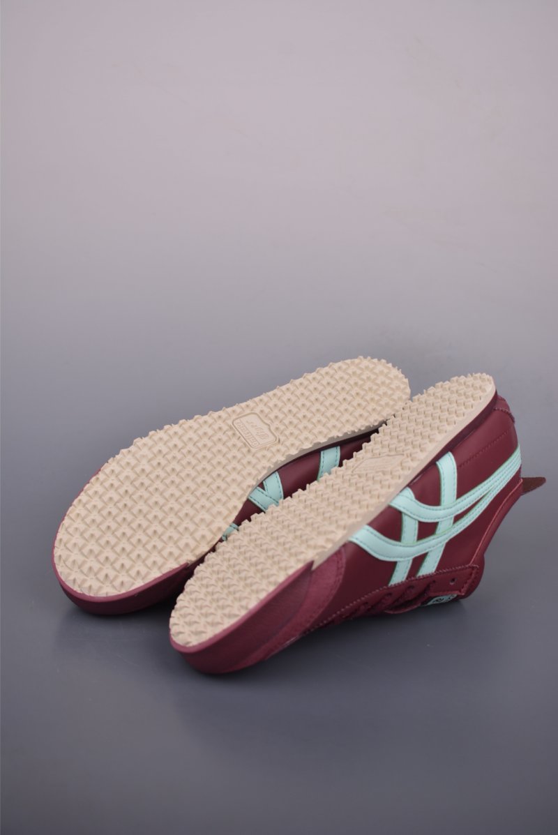 Asics Mexico 66 view
