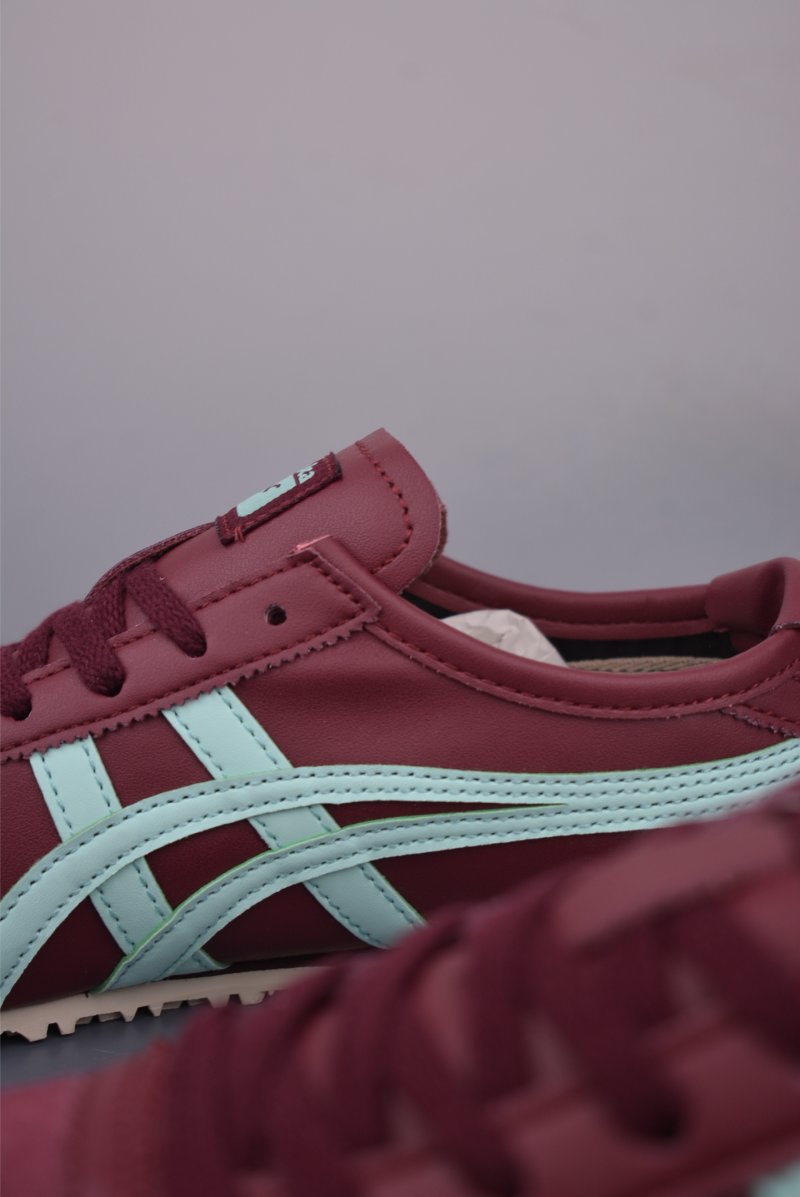 Asics Mexico 66 view