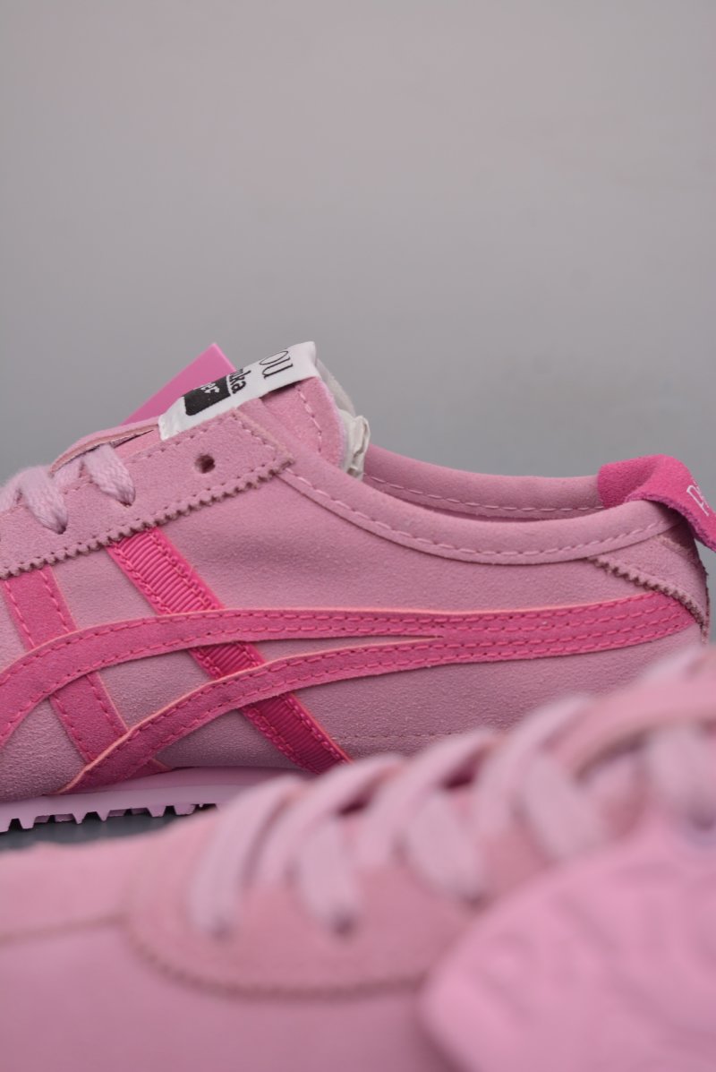 Asics Mexico 66 view