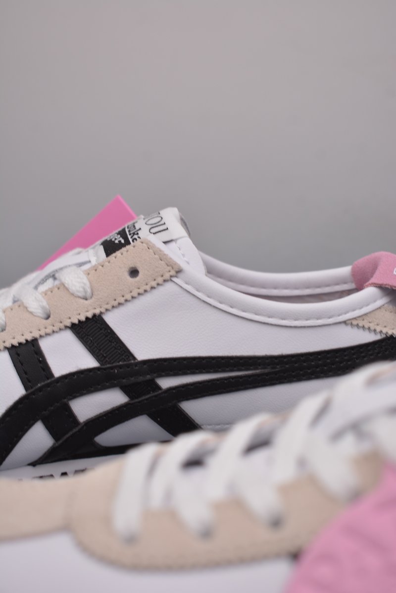 Asics Mexico 66 view