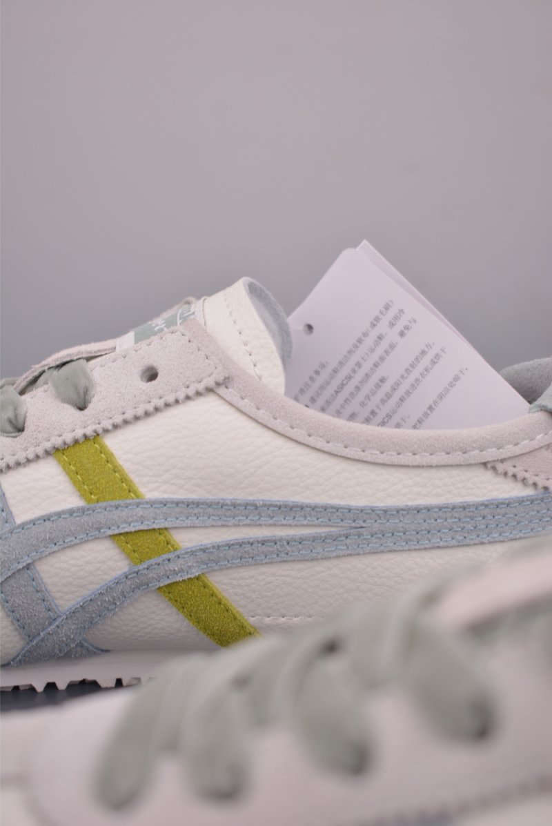 Asics Mexico 66 view