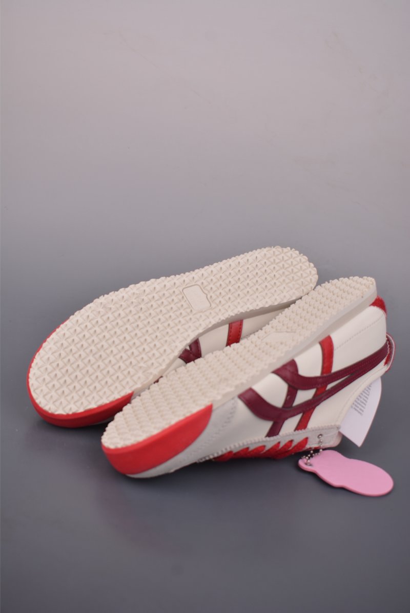 Asics Mexico 66 view