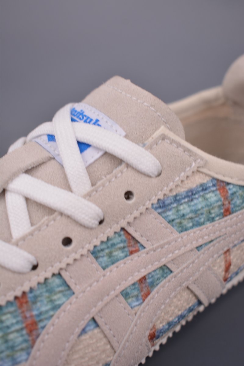 Asics Mexico 66 view