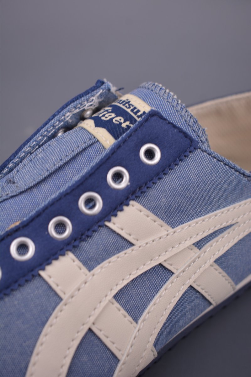 Asics Mexico 66 view