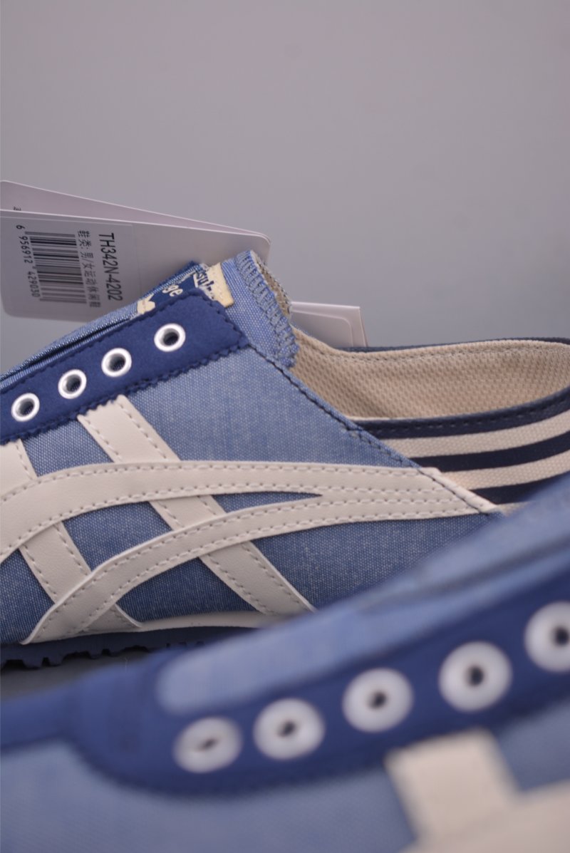 Asics Mexico 66 view