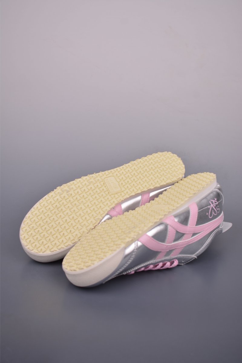 Asics Mexico 66 view