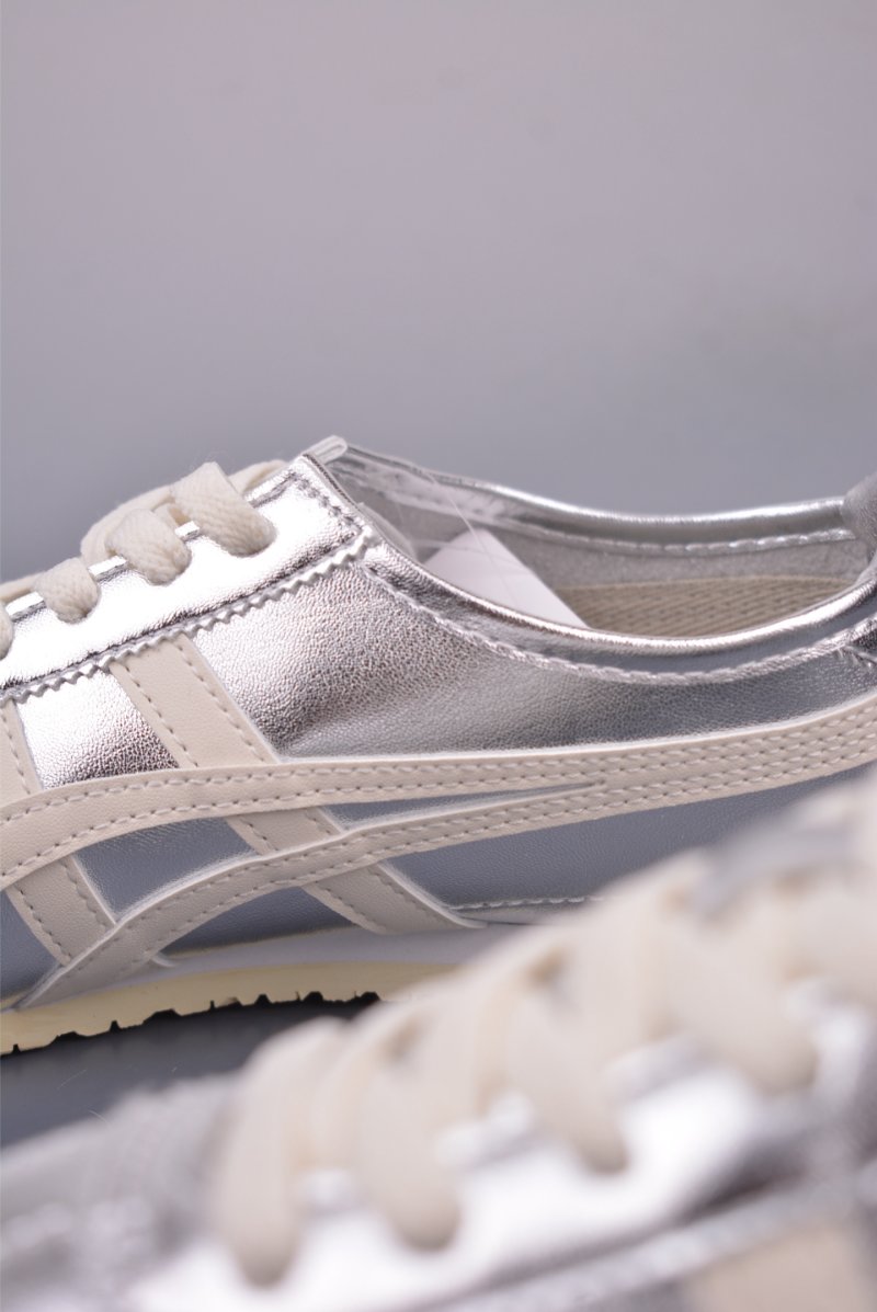 Asics Mexico 66 view