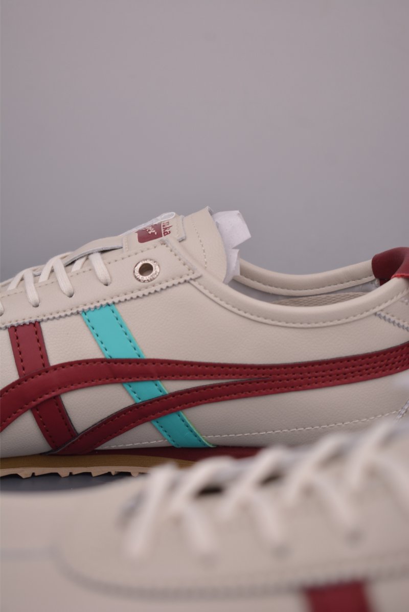 Asics Mexico 66 SD view